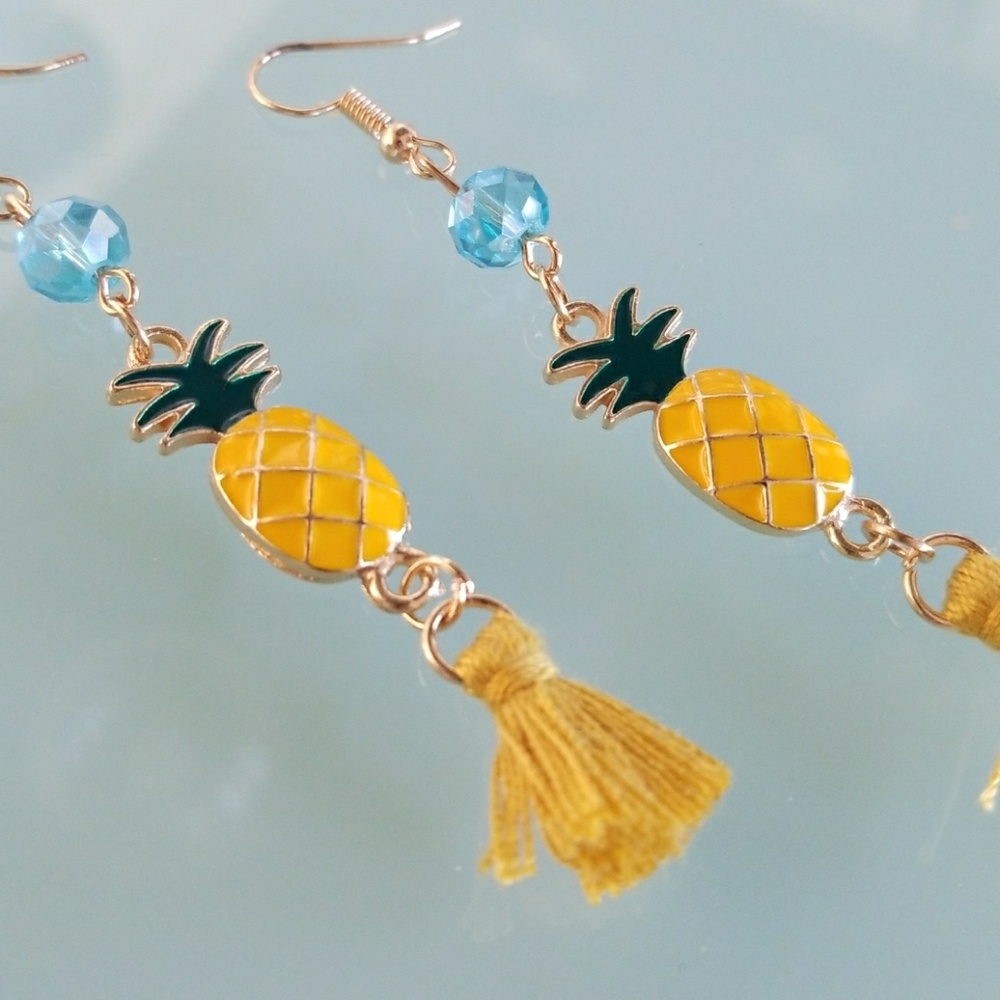 Dangly Pineapple Earrings - Picture 3 of 3